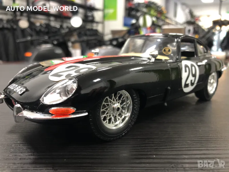 BBURAGO метална колекционерска количка JAGUAR E-TYPE COUPE 1961г. 1:18, снимка 1