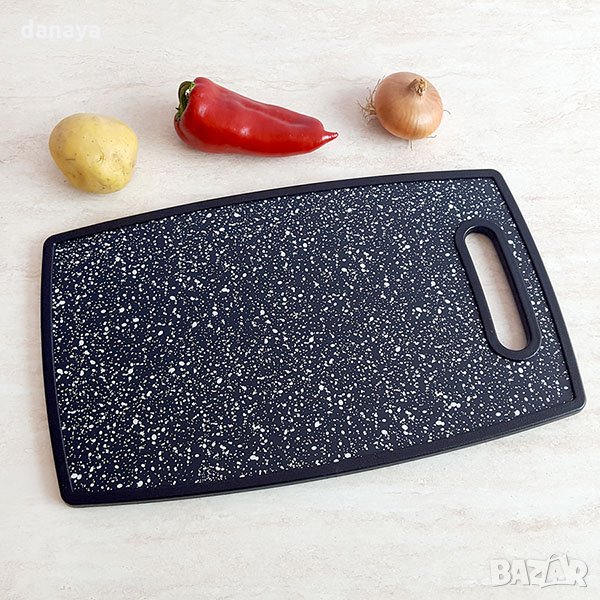 1667 Пластмасова дъска за рязане с дръжка Мозайка, снимка 1