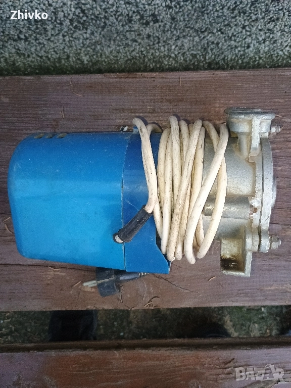 помпа за вода , снимка 1