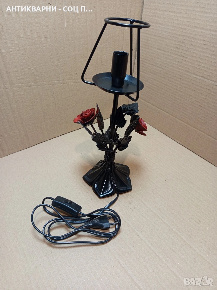 Стара Метална Декоративна Настолна Лампа. Номер 617., снимка 1