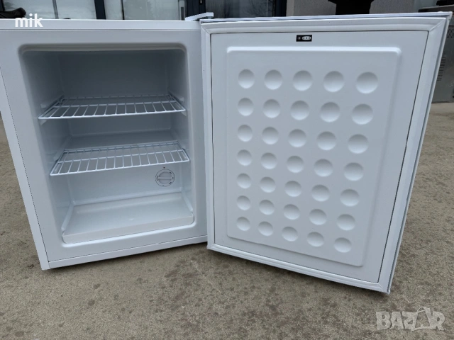 Нов Мини фризер Сименс 62см, снимка 8 - Фризери - 54025646