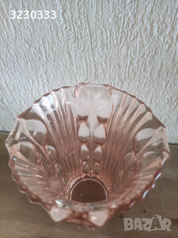 Стъклена стара ваза, снимка 2 - Други стоки за дома - 44791910