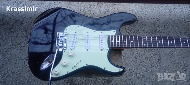 Custom Stratocaster 63 Black. Електрическа китара., снимка 2 - Китари - 52499540