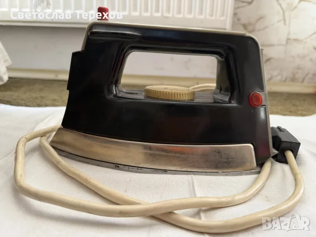 Продаван съветска парна ютия , снимка 2 - Други стоки за дома - 56223565
