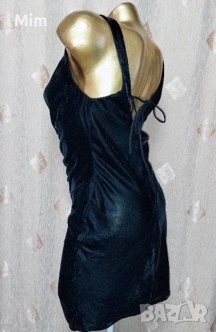 ASOS S Черна къса рокля с гол гръб , снимка 3 - Рокли - 44579995