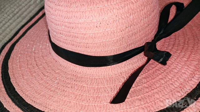 Плажна шапка с периферия, снимка 2 - Шапки - 50573582