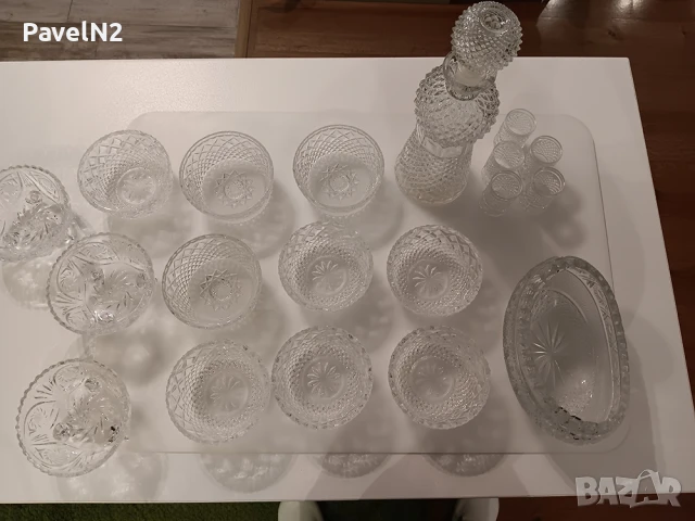 Кристален сервиз