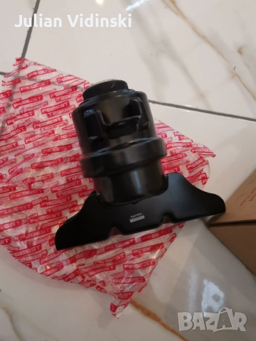 Тампон за двигател на Ford Maverick Mazda Tribute 3.0l, снимка 3 - Части - 52198520