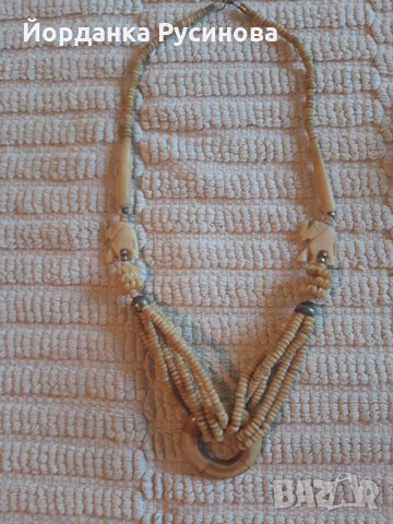 Колие слонова кост