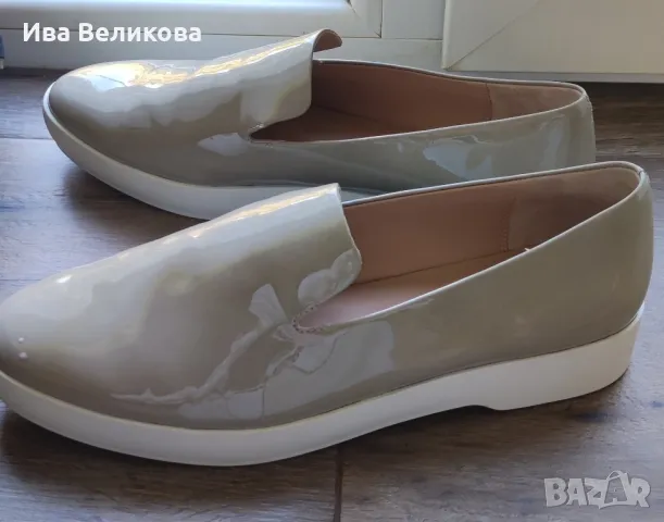 Нови маркови дамски обувки 