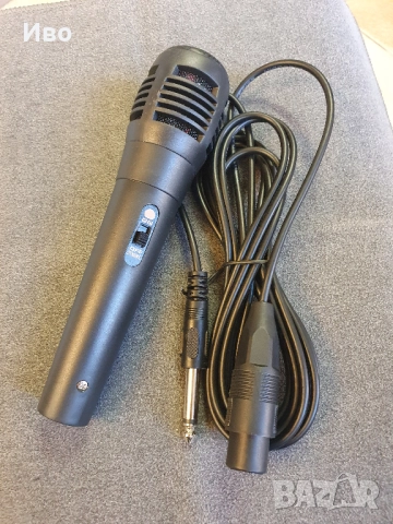 Нов! Микрофон.