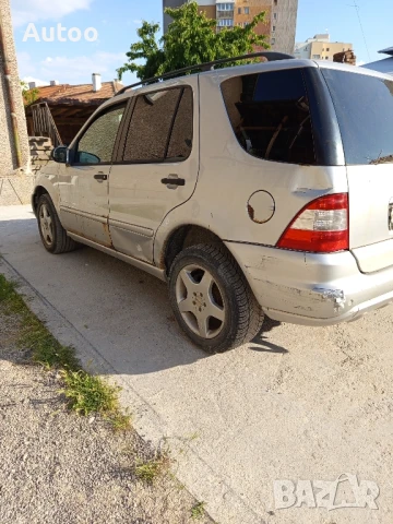 Мерцедес МЛ270 163к.с На части 0892740864, снимка 4 - Автомобили и джипове - 50552296