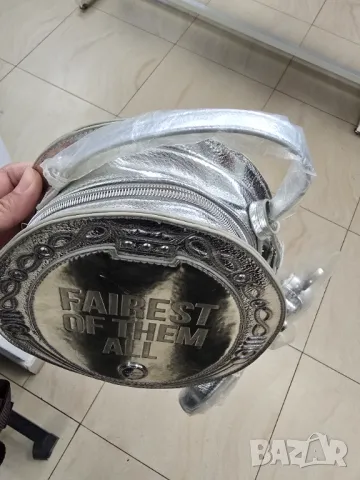 Дамска козметична чанта, снимка 2 - Чанти - 49401279