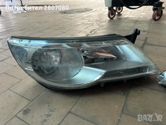 Фарове за Tiguan -2011 5N1941032AB; 5N1941031AB, снимка 2 - Аксесоари и консумативи - 51580956