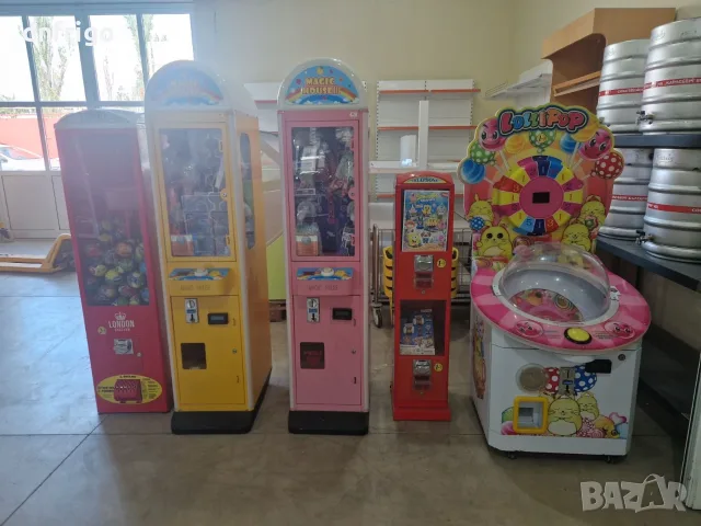вендинг машини с играчки награди топчета и капсули, снимка 2 - Вендинг машини - 56461151