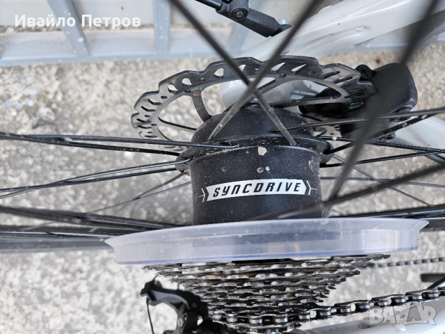 Електрически велосипед 28 цола MOMENTUM VOYA E+3, снимка 7 - Велосипеди - 51821753