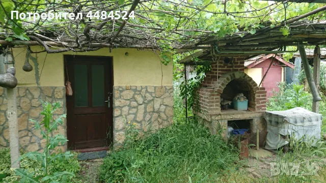 Продавам къща в с. Крушуна, снимка 2 - Къщи - 50434024