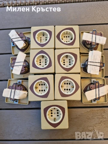 Нови контакти от 80те , снимка 2 - Ключове, контакти, щепсели - 51356579