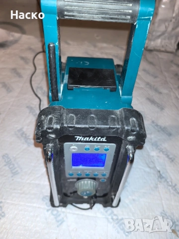 радиоприемник Makita, снимка 3 - Радиокасетофони, транзистори - 53124436