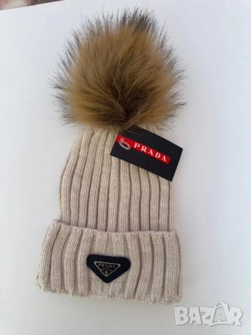 шапки moncler prada, снимка 3 - Шапки - 52138279