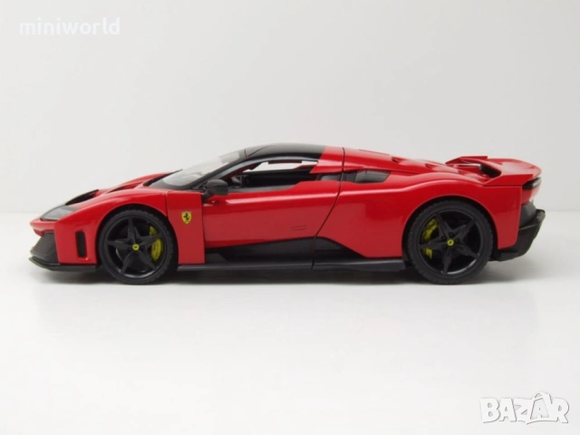Ferrari F80 2024 - мащаб 1:18 на bBurago моделът е нов в кутия, снимка 3 - Колекции - 54331077