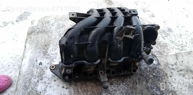 Смукателен колектор за Волксваген Голф 4 2000г 1.4 бензин 75к.с, снимка 2 - Части - 53141422