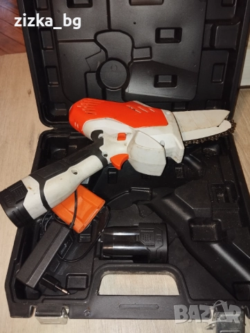 Продавам акумулатор на резачка за клони, снимка 2 - Градинска техника - 52503869