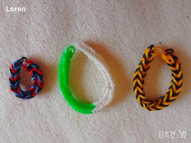 Плетени гривнички от ластички