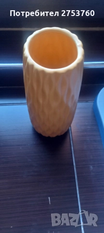 керамична ваза