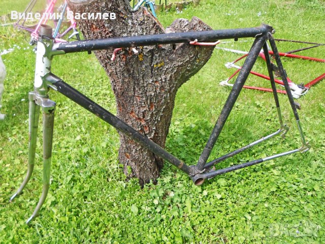 Ретро шосейна рамка, снимка 7 - Части за велосипеди - 36687599