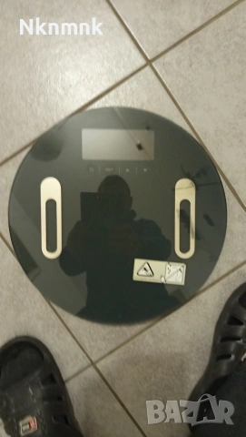 Кантар за тегло до 180кг., снимка 3 - Електронни везни - 53136094