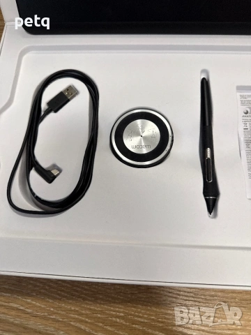 Графичен таблет Wacom Intuos Pro, снимка 4 - Таблети - 53364217