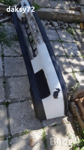 Предна броня от Нисан Примера П10, снимка 2 - Части - 54308163