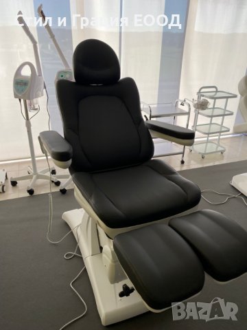 Стол за педикюр SONIA - Minka (3 мотора) - бял 179 х 61/84,5 х 61/105 см, снимка 12 - Педикюр и маникюр - 40084024