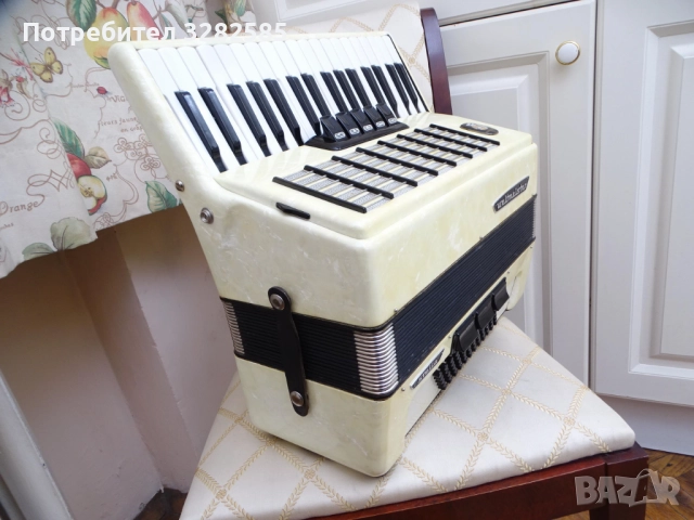 Акордеон Велтмайстер Стела 60 баса