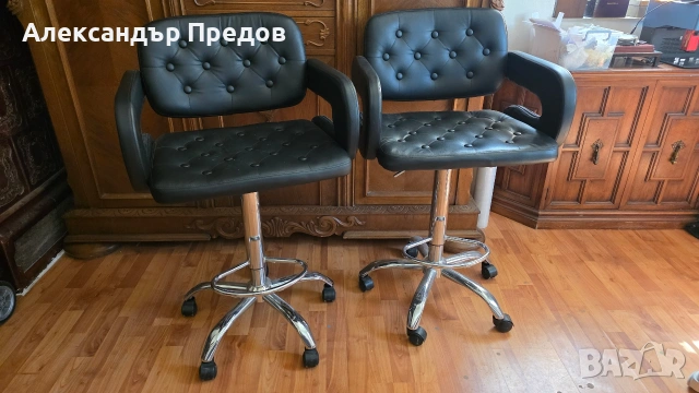 Бар стол / Фризьорски стол