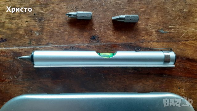 нивелир метален с 3 броя накрайника отвертки в метална кутия, масивен и надежден, снимка 3 - Измервателни инструменти - 38846839