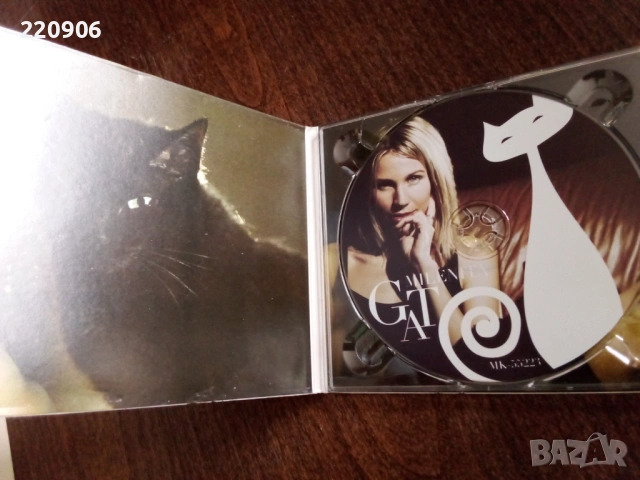 Диск Milenita - Gato оригинално издание, снимка 2 - CD дискове - 53909570