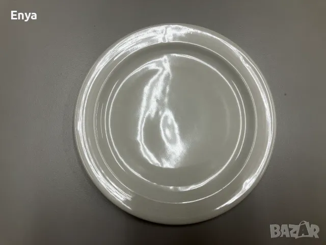 Чинии бели порцеланови - десертни, снимка 2 - Чинии - 49650415