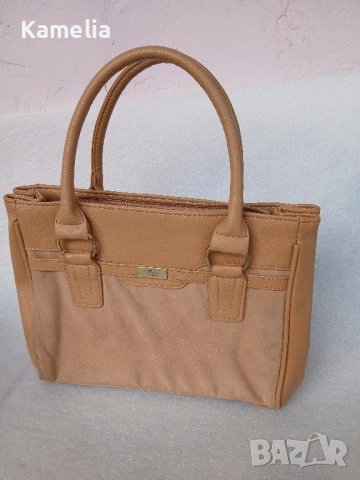 Бежова чанта, снимка 2 - Чанти - 52178656