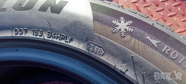 2бр. зимни гуми 225/55/17 DOT 2318, снимка 4 - Гуми и джанти - 51949988