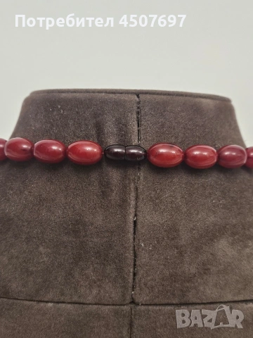 Колие от Червен Кехлибар., снимка 14 - Колиета, медальони, синджири - 53204442