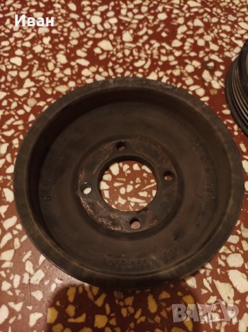 ремъчни шайби BMW Е36 318, снимка 4 - Части - 42862447