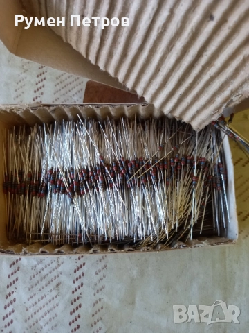 Резистори Унитра, снимка 2 - Друга електроника - 52177535