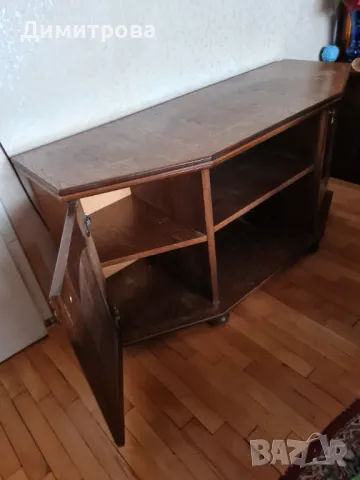 дървен шкаф , снимка 2 - Шкафове - 47938454
