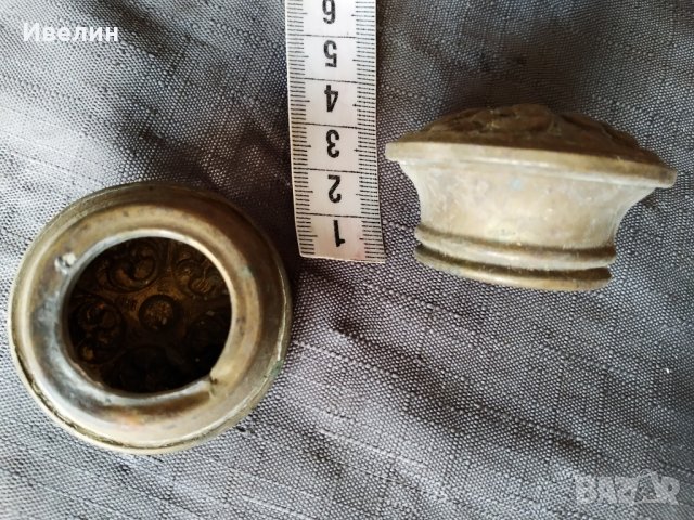 две месингови тапи, снимка 3 - Антикварни и старинни предмети - 30809692