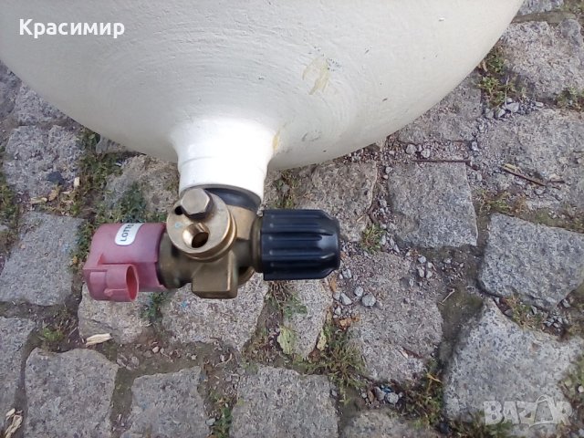 85 литра 2014 г дълга  93см с кран електрически БРЦ -500 лева, снимка 4 - Части - 42482382