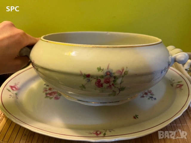 Порцеланов комплект , снимка 4 - Антикварни и старинни предмети - 54358465