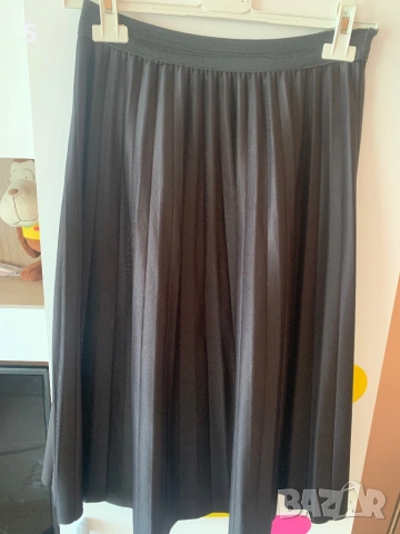 Дълга пола плисе S размер.