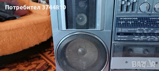 Продавам HITACHI TRK-9100E, снимка 2 - Радиокасетофони, транзистори - 51794558